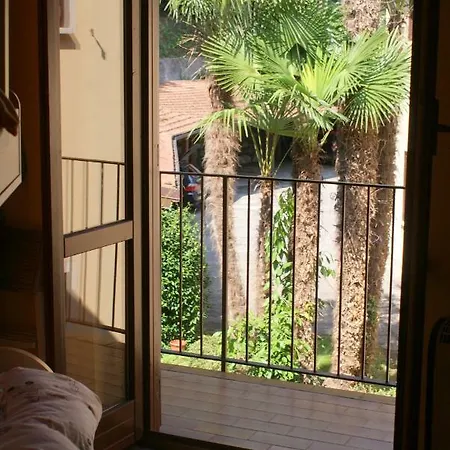 Giardino Delle Palme 바메노